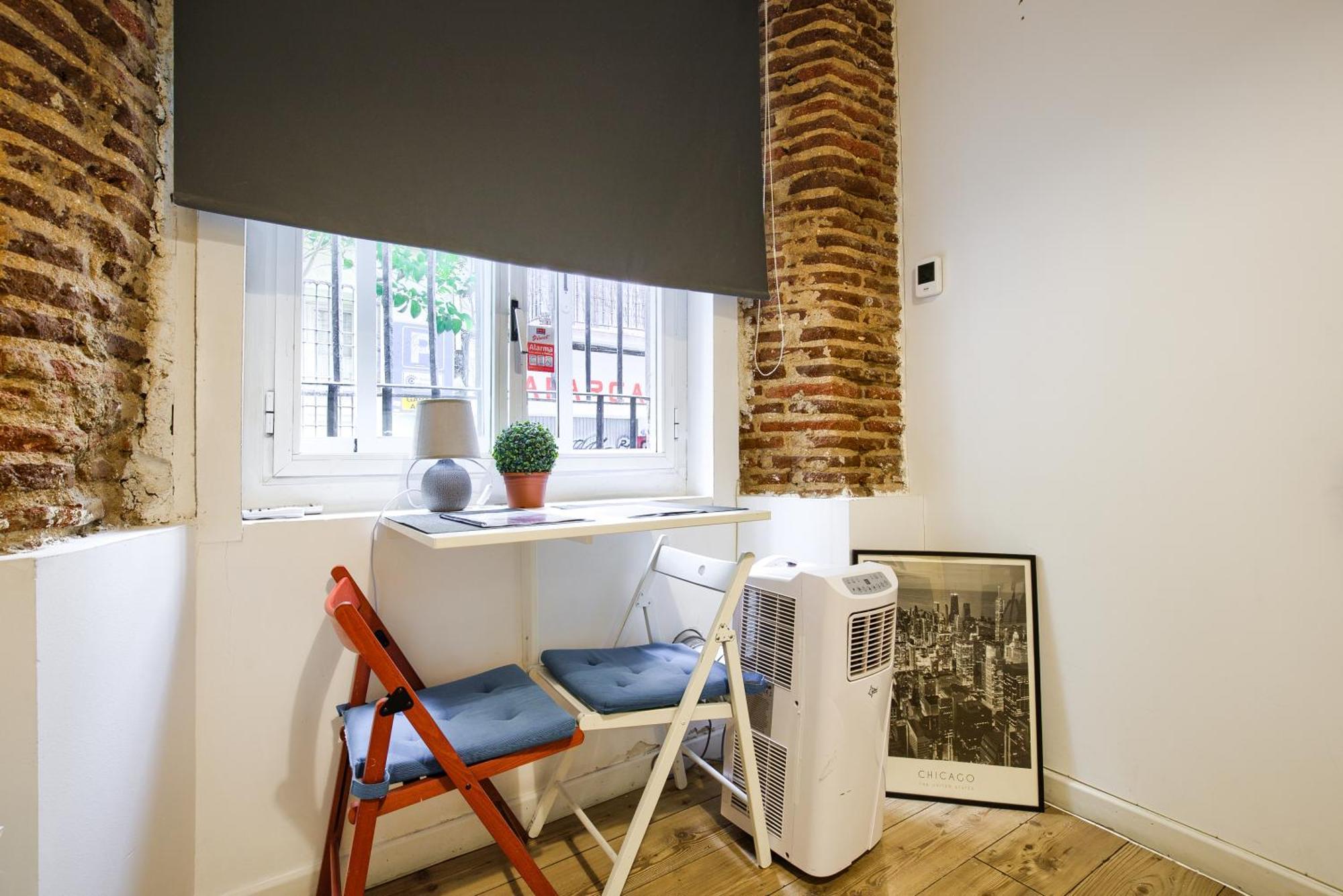 Intimo Estudio En Madrid, Centro, 2Pax, Wifi & Tv Luaran gambar