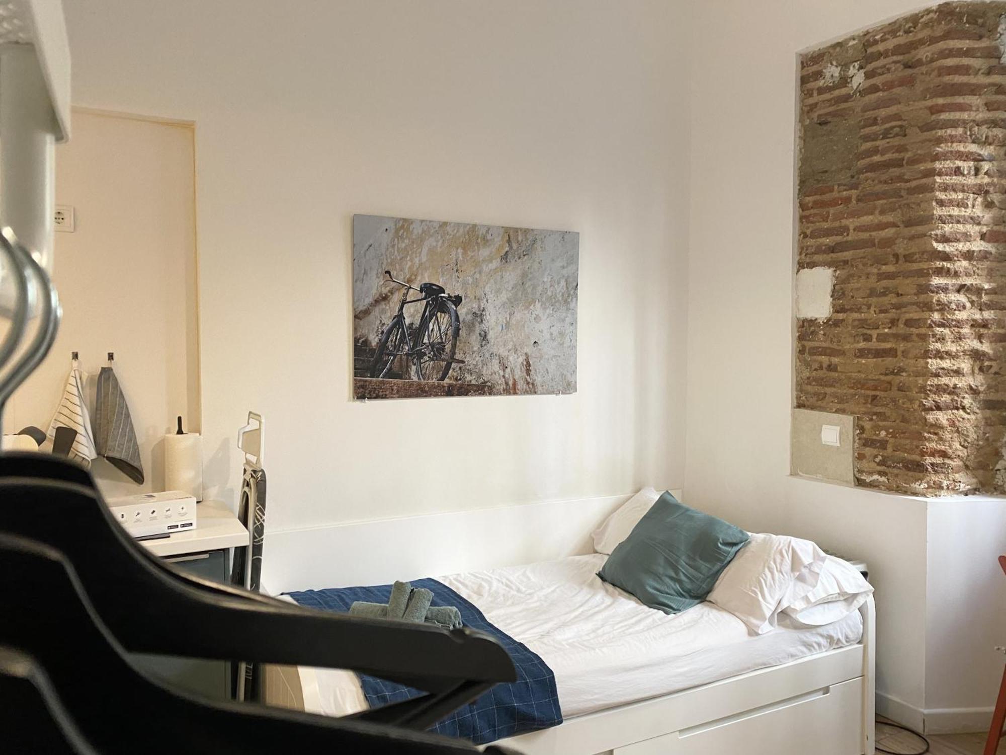 Intimo Estudio En Madrid, Centro, 2Pax, Wifi & Tv Luaran gambar